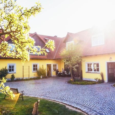 Pension Sankt Urban Sommerach Exteriér fotografie