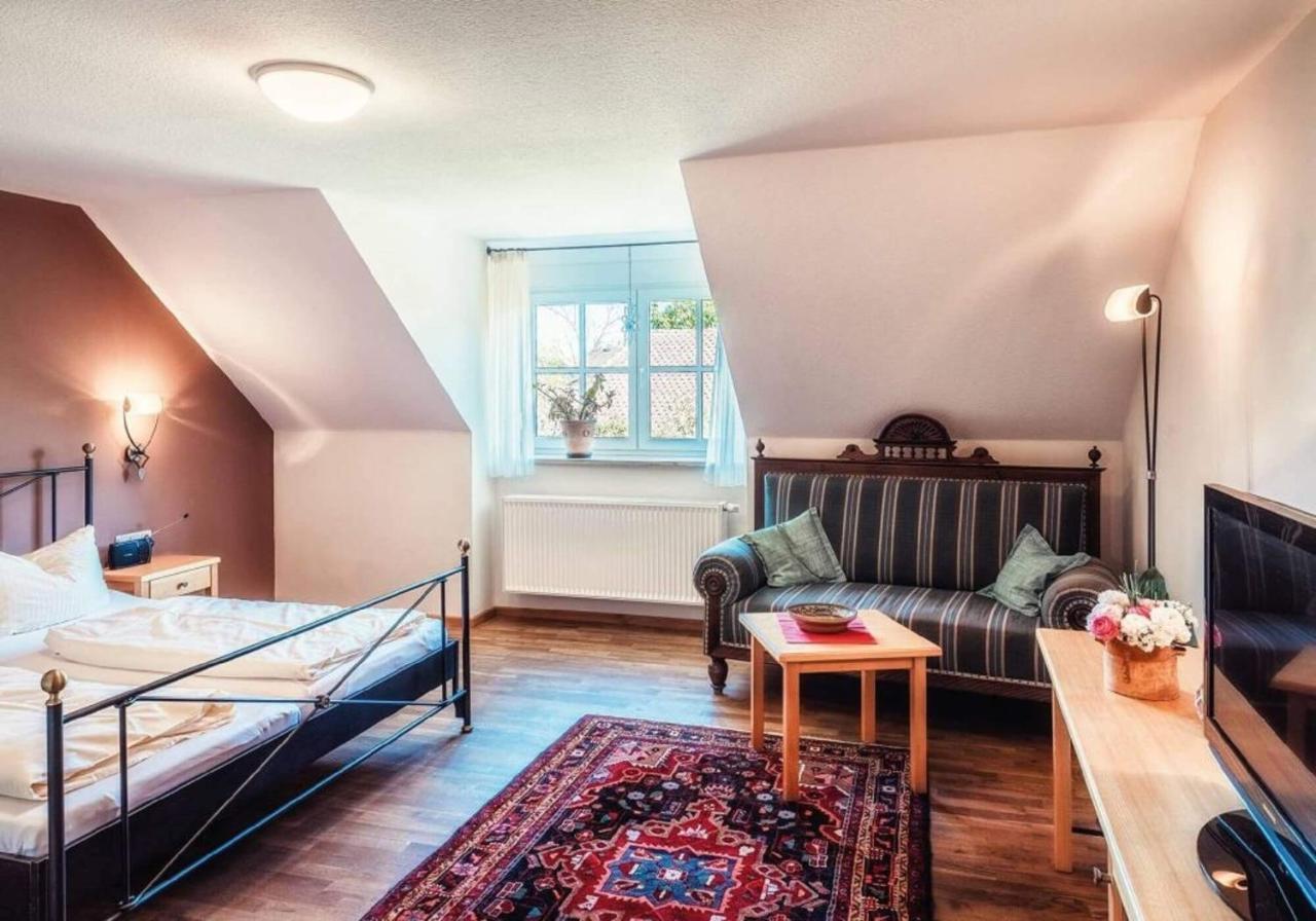 Pension Sankt Urban Sommerach Exteriér fotografie
