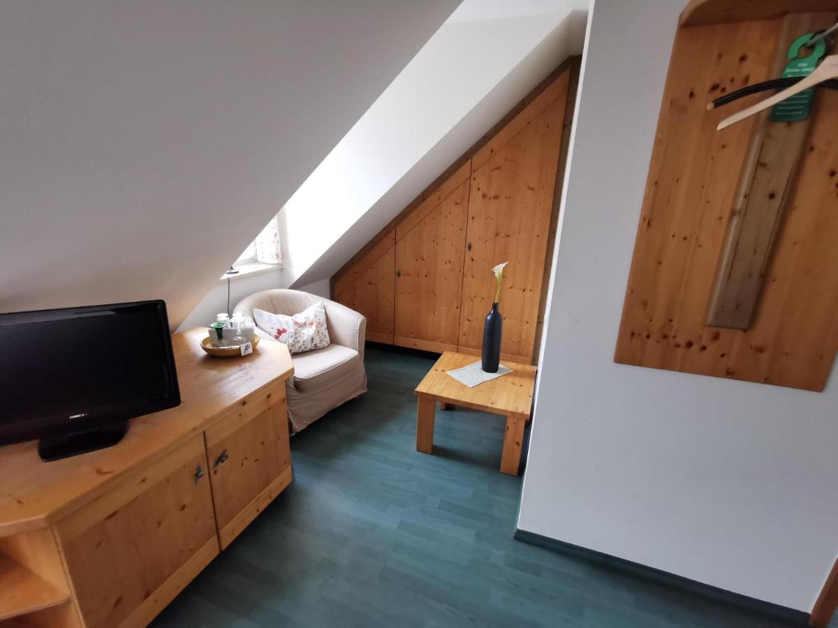 Pension Sankt Urban Sommerach Exteriér fotografie
