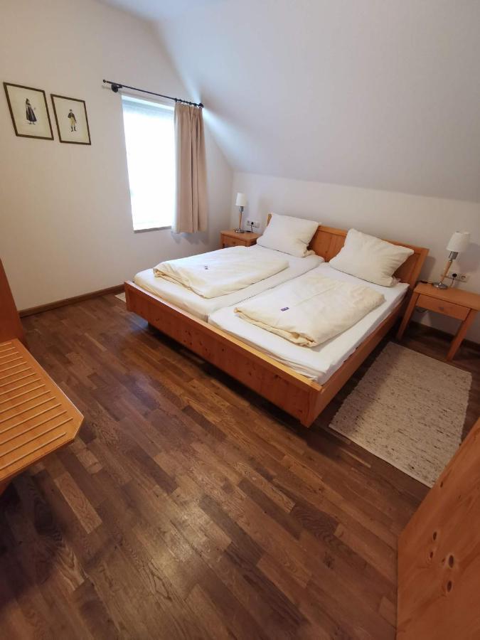 Pension Sankt Urban Sommerach Exteriér fotografie